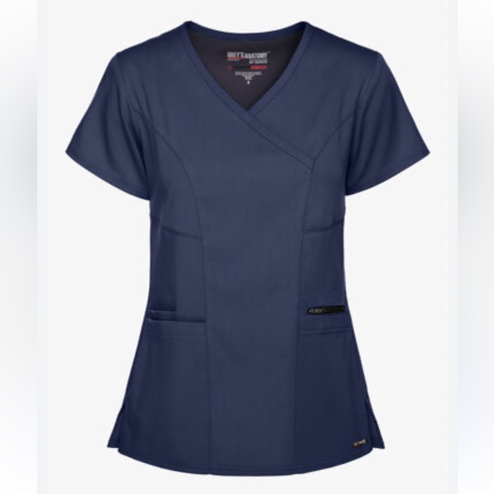 Scrub top